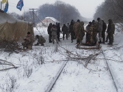 Ветераны АТО заблокировали железную дорогу на Донбассе — Семенченко