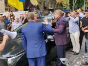 В центре Киева произошла стычка между министром Насаликом и нардепом Шаховым