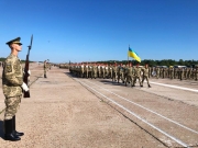 Порошенко поручил законодательно закрепить воинское приветствие «Слава Украине!», — Полторак
