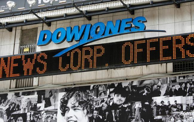 Индекс Dow Jones упал более чем на 1500 пунктов
