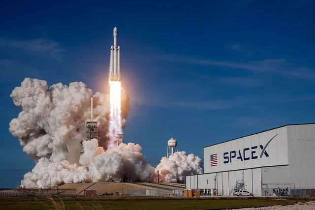 Запуск ракеты Falcon Heavy: как это было