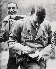 Гитлер: Явление и Знамение, 1932