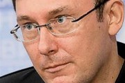 Суд перенес рассмотрение жалобы Луценко на 7 июня
