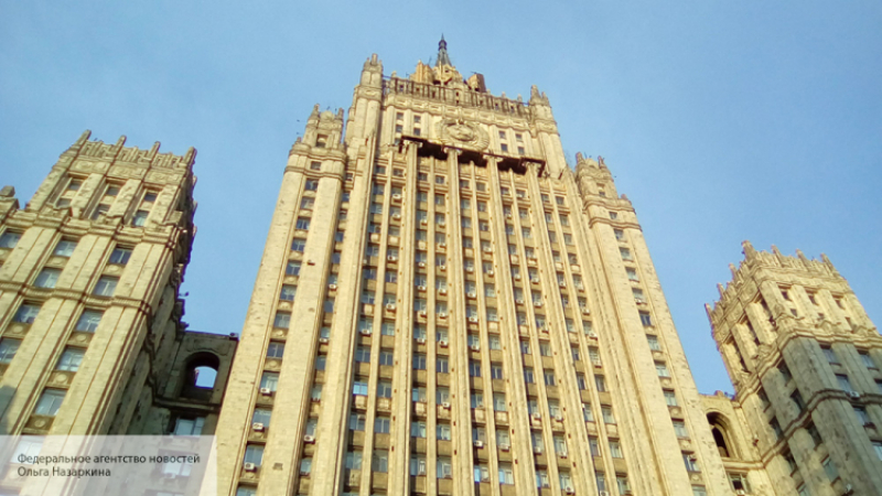 Россия высылает дипломатов 23 стран, в том числе 13 украинских