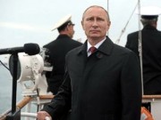 США и НАТО осудили визит Путина в Крым