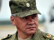 Министр обороны РФ Шойгу приехал в аннексированный Крым