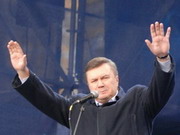 В президентской гонке лидирует Янукович