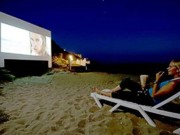 СМИ: В Киеве откроют пляжный кинотеатр