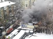 В Киеве горел рынок «Караваевы дачи»
