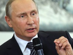 Путин назвал вероломством задержание военных на Чонгаре