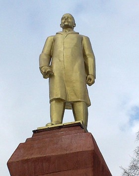 Памятник Ленину в Ахтырке