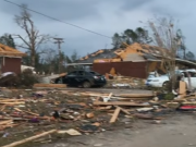 В США сильный шторм и торнадо унесли жизни около 18 человек