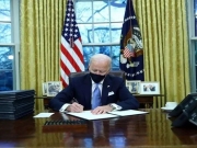 США официально ввели санкции против России