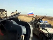 Российский БТР протаранил авто с американскими военными в Сирии