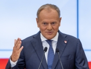 Туск заявил о признаках возможного прекращения войны в Украине