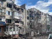 РФ обстреляла многоэтажку в Покровске: 1 погибший, 12 раненых