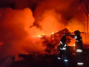 Ночной обстрел Харькова вызвал масштабные пожары, два человека погибли
