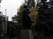 Дарт Ленин: в Одессе памятник вождю пролетариата переделали в Вейдера