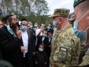 В Украину из Беларуси пытаются попасть более тысячи хасидов