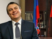 В «ЛНР» появились первые очереди на получение российских паспортов — Пасечник