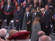 РосСМИ показали, как Трамп не пожал руку Порошенко в Париже