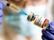 Зеленский пообещал вакцинацию от коронавируса уже в феврале