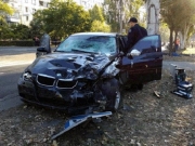 В Николаеве водитель BMW насмерть сбил 4 дорожников