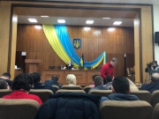 На сессии Ирпенского горсовета гимн Украины прервали гимном России