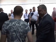 В Николаеве Порошенко отказался отвечать на «неудобные» вопросы журналиста