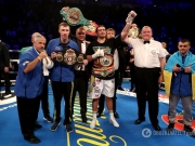 Усик нокаутировал Беллью и защитил титул абсолютного чемпиона мира