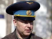 Протестующие под Радой напали на нардепа-героя Украины