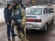 В Рахове силовики проводят спецоперацию с обысками