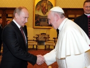 Путин встретился с Папой Римским, и снова опоздал