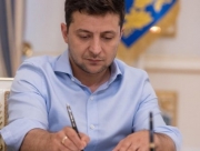 Зеленский отклонил петицию о легализации оружия