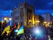 «Нет капитуляции!»: Под офисом президента Украины прошел митинг