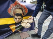 «Разумкову – лапти»: под Радой прошел митинг из-за заявлений спикера парламента
