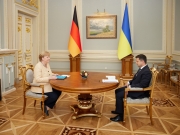 Зеленский и Меркель провели переговоры