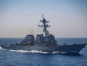 В Черное море направляется ракетный эсминец ВМС США