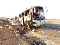 В Египте террористы расстреляли автобус с поломниками: 35 человек убиты, 26 ранены