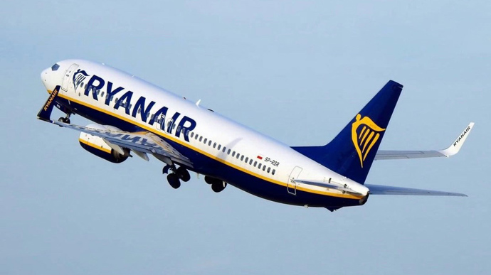 В Берлине из-за сообщения о минировании совершил посадку самолет Ryanair