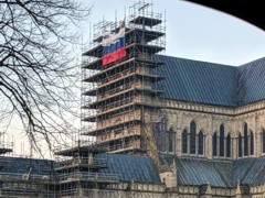 На соборе в Солсбери неизвестные вывесили флаг России