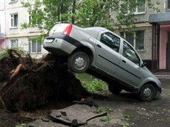 Число жертв урагана в Москве увеличилось до 14 человек, среди погибших ребенок