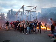 Майдановцы спасали сепаратистов из охваченного огнем Дома профсоюзов в Одессе