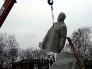 Как правильно демонтировать памятник Ленину