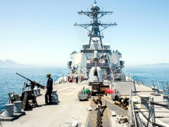 Эсминец США, участвовавший в Иракской войне, зашел в порт Одессы