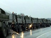 Колонна российской военной техники движется к границе Украины