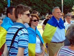 В Мариуполе протестуют против вывода войск из Широкино