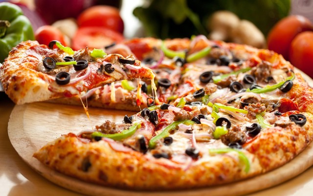 Доставка пиццы – популярная услуга среди любителей вкусной выпечки