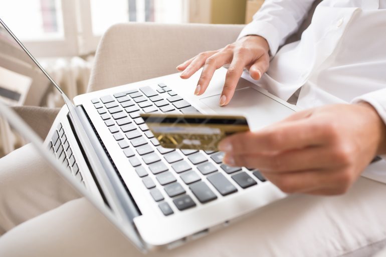Быстрые кредиты онлайн: в чем их преимущества и особенности