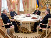 «Круглый стол Кравчука» назначен на 14:00 10 декабря. Янукович не заявлен